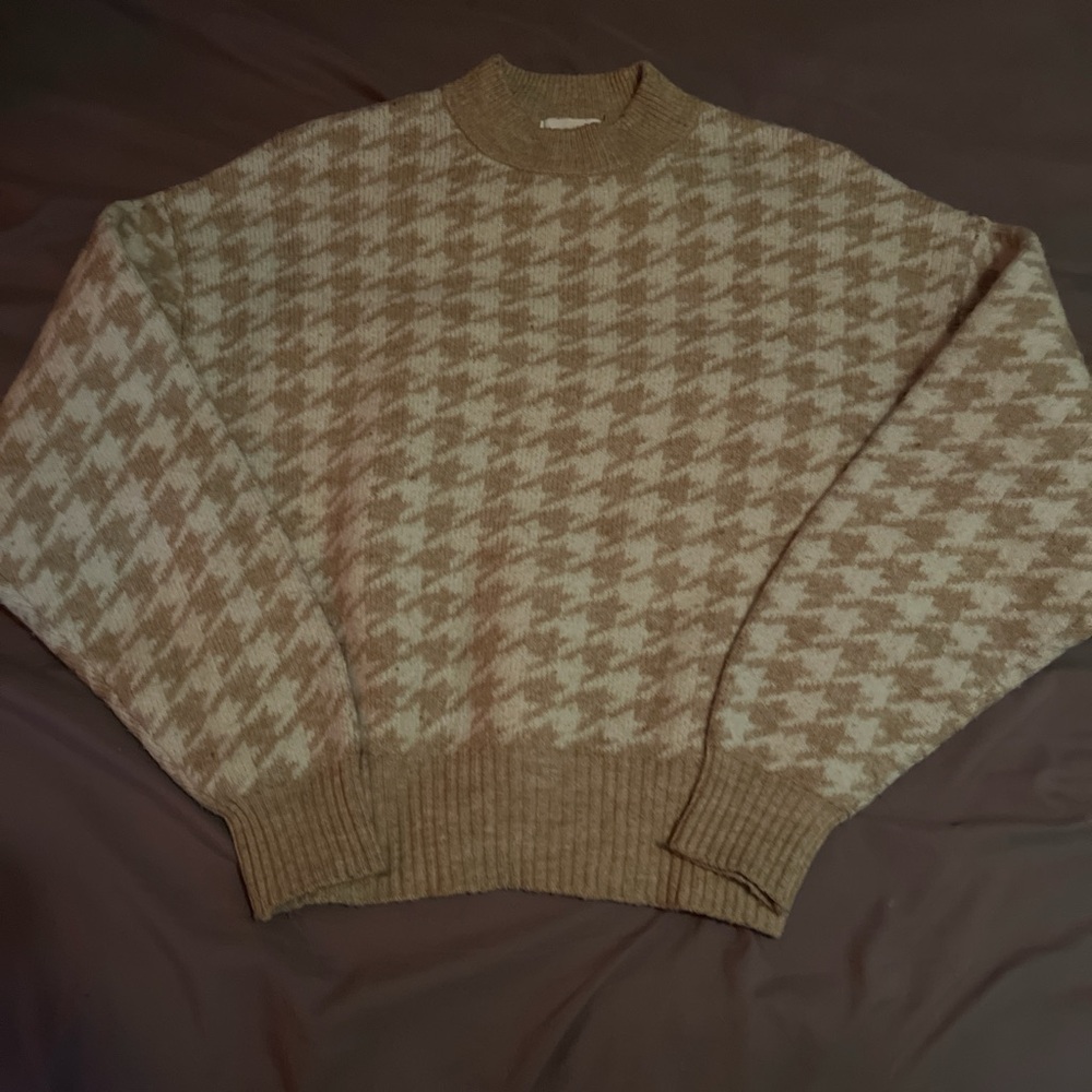 Men's Houndstooth Sweater - Brown and Cream